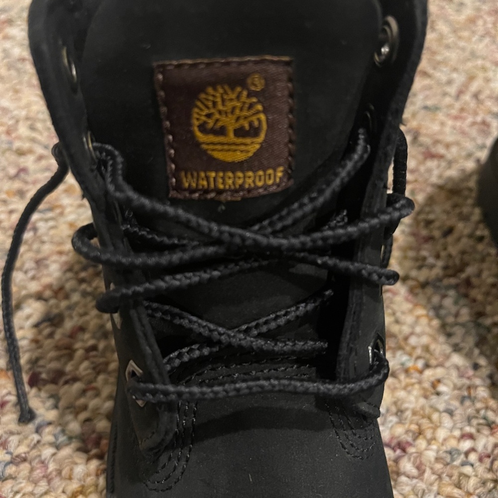 Timberland Waterproof Suede Toddler Boots - Picture 3 of 5